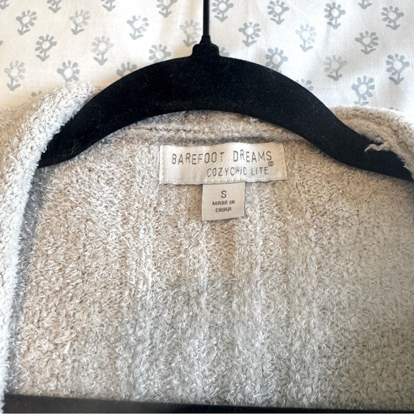 Barefoot Dreams Cozy Chic Open Front Shawl Tan Cardigan Sweater Size Small - Picture 5 of 6